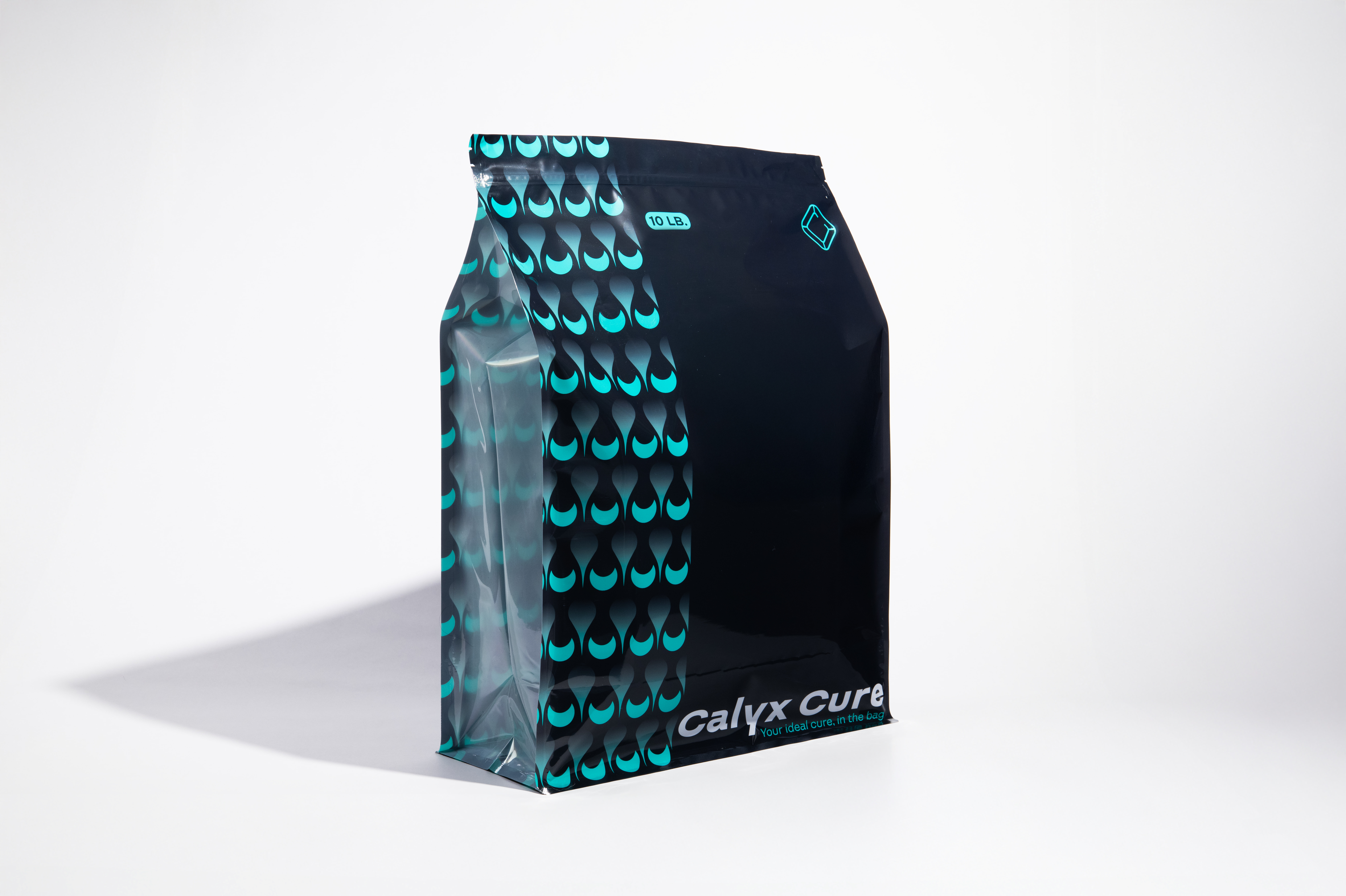 Calyx Cure 10lb Dark Bag